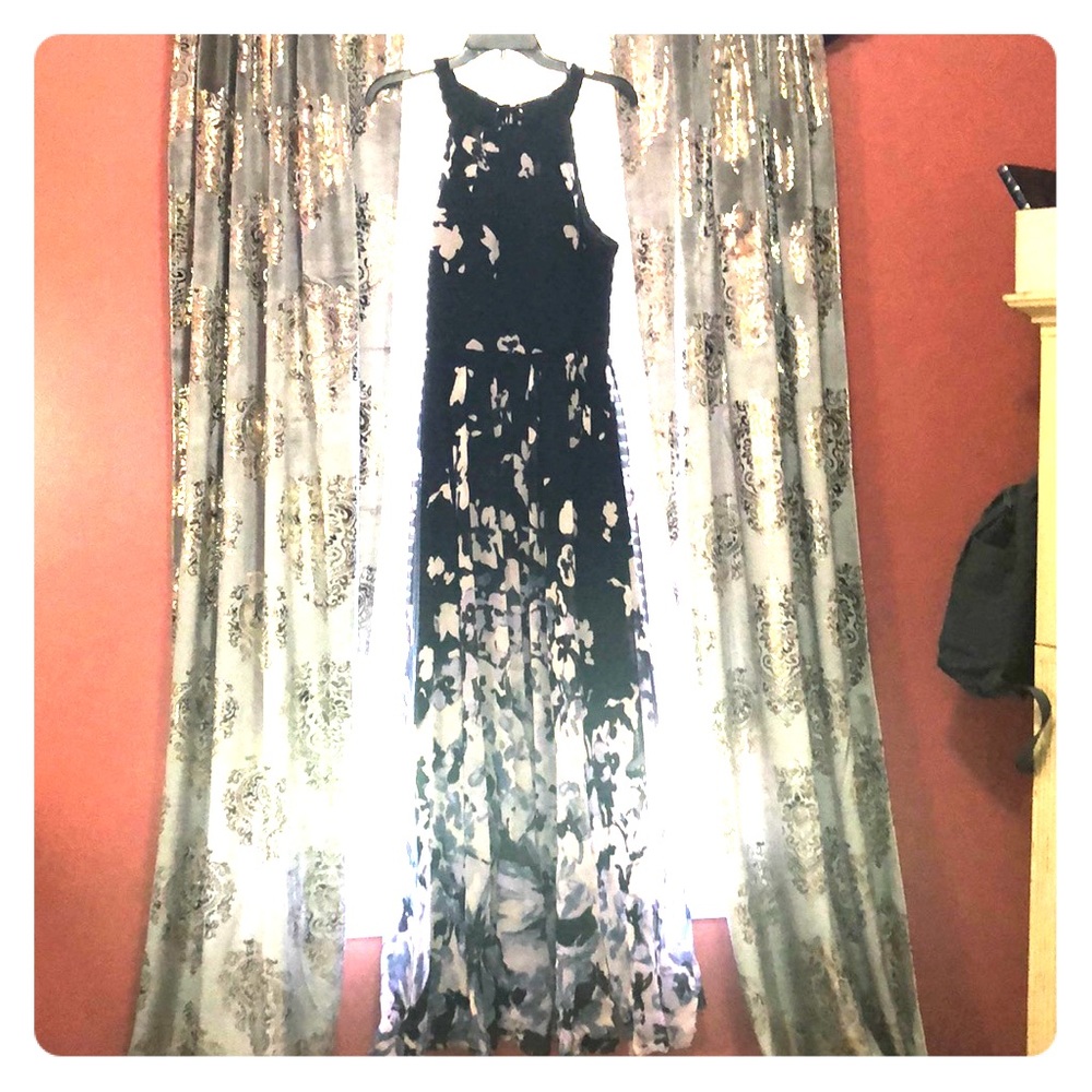 Long formal maxi dress